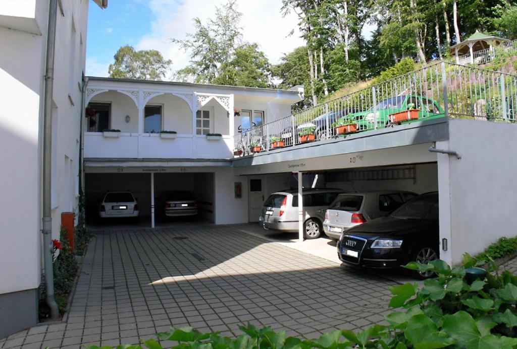 Apartments Haus Eintracht Sellin ภายนอก รูปภาพ